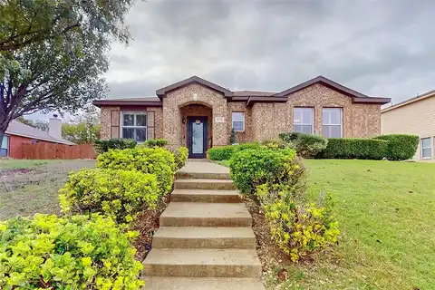 Beeblossom, DESOTO, TX 75115