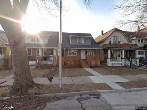 Delaware, MILWAUKEE, WI 53207