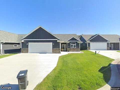Buttercup, MANKATO, MN 56001