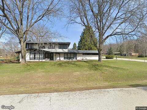 Holmes, MILWAUKEE, WI 53220