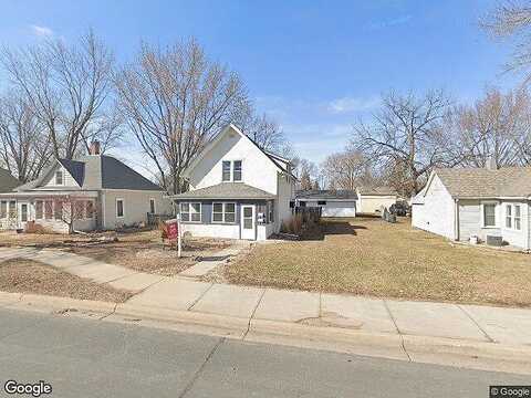 4Th, SHAKOPEE, MN 55379