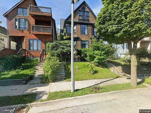 Glover, MILWAUKEE, WI 53212