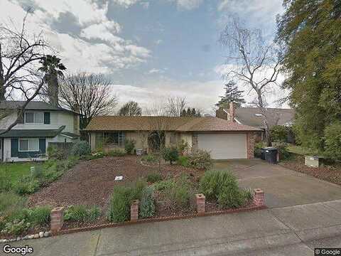 Oakbough, CARMICHAEL, CA 95608
