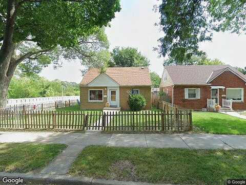 41St, MILWAUKEE, WI 53216