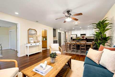 20Th, SACRAMENTO, CA 95820
