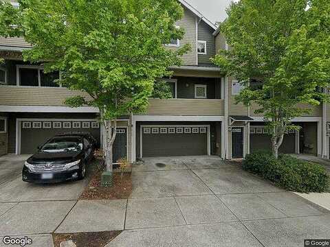 Zoe, BEAVERTON, OR 97003