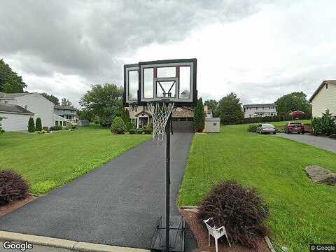 Fernwood, EASTON, PA 18040