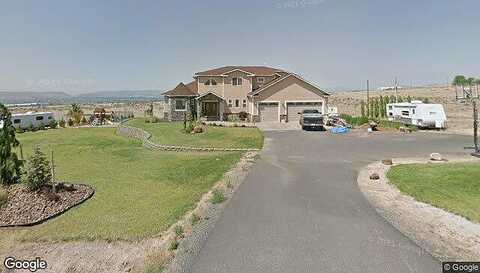 Saint Hilaire, YAKIMA, WA 98901