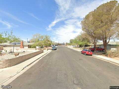 Greenlawn, RIDGECREST, CA 93555