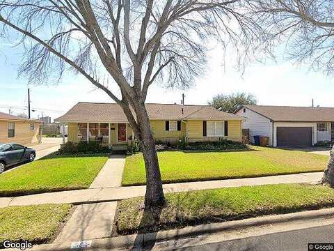 Circle, CORPUS CHRISTI, TX 78412