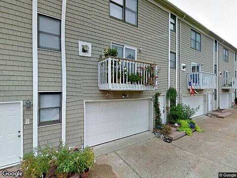 Merry Oaks, VIRGINIA BEACH, VA 23451