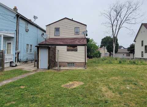 Scott, MILWAUKEE, WI 53204