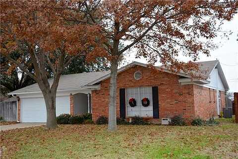 Kristin, ARLINGTON, TX 76012