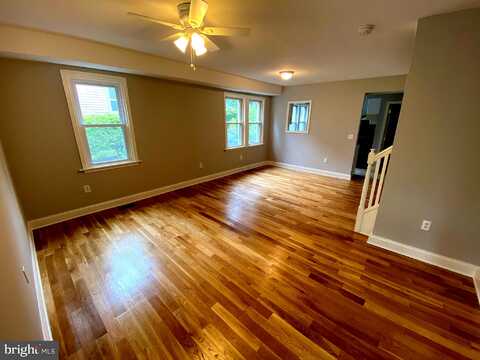 Central, PAOLI, PA 19301