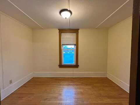 Wright, MILWAUKEE, WI 53212