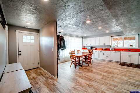 Combest, TURNER, OR 97392