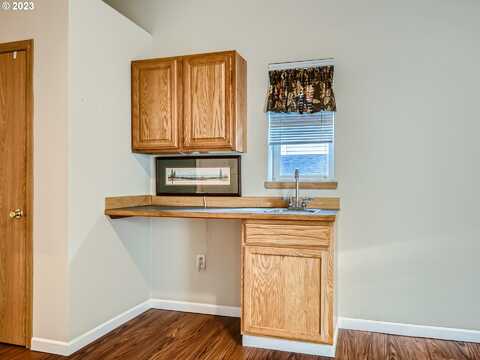 Alta, PORTLAND, OR 97203