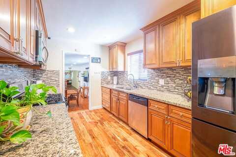 Gardenia, LONG BEACH, CA 90805