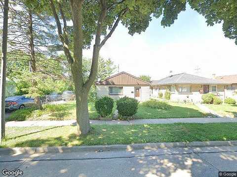 75Th, MILWAUKEE, WI 53218
