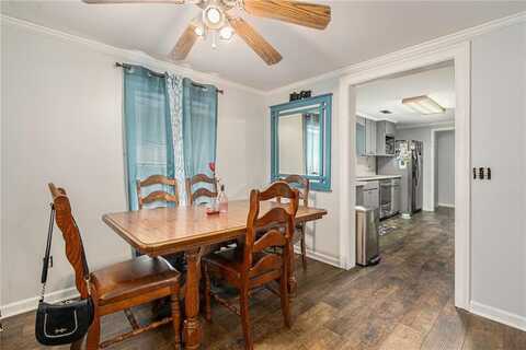 White, SUGAR HILL, GA 30518