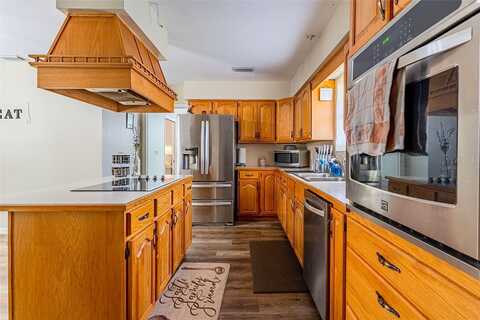 1St, KEYSTONE HEIGHTS, FL 32656