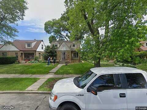 64Th, MILWAUKEE, WI 53216