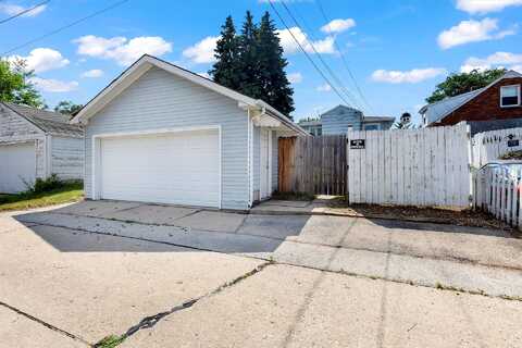 35Th, MILWAUKEE, WI 53221