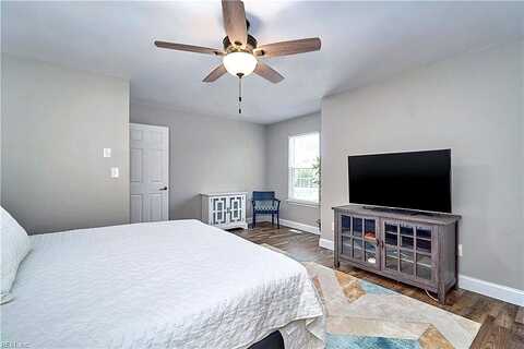 Marabou, VIRGINIA BEACH, VA 23451