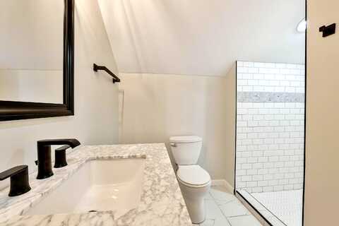 79Th, MILWAUKEE, WI 53222