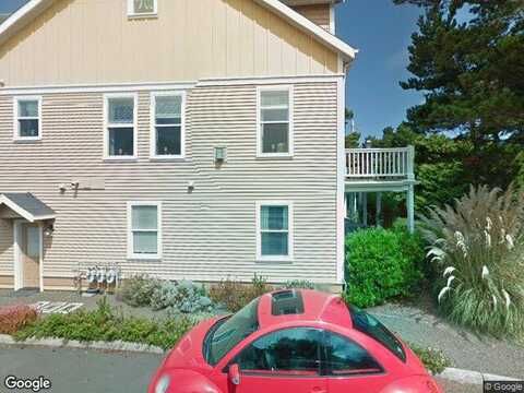 Kinnikinnick, DEPOE BAY, OR 97341