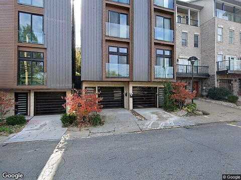 Josephine, PITTSBURGH, PA 15203