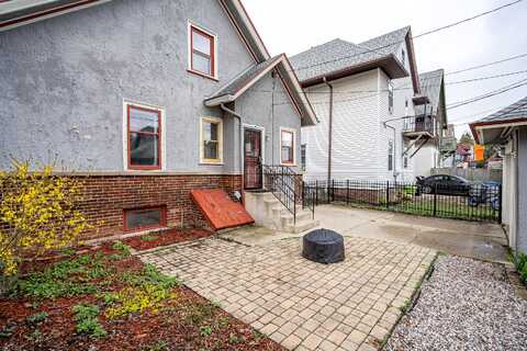 48Th, MILWAUKEE, WI 53208