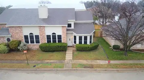 Danielle, BEDFORD, TX 76021