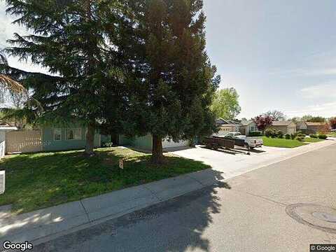 Lisa, MARYSVILLE, CA 95901