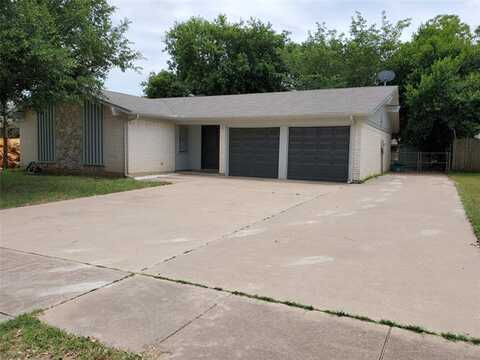 Lee Ann, CROWLEY, TX 76036