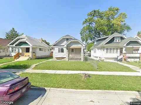 28Th, MILWAUKEE, WI 53209
