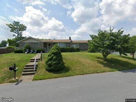 Hickory, ALLENTOWN, PA 18103
