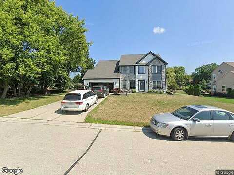 Edgewood, SUSSEX, WI 53089
