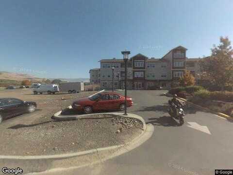 Golden Aspen, ASHLAND, OR 97520