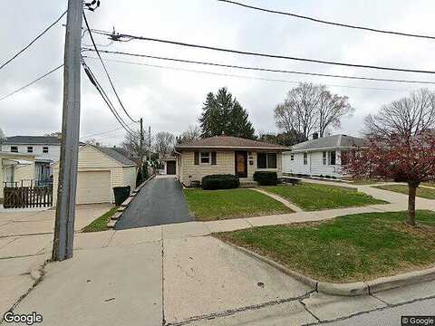 Hayes, MILWAUKEE, WI 53227