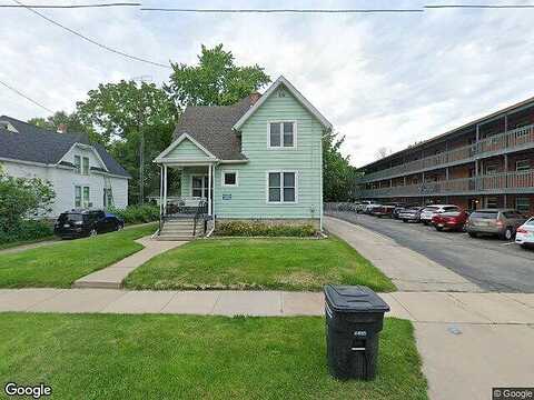 Vine, OSHKOSH, WI 54901