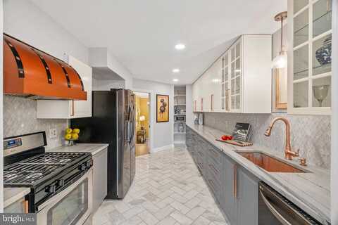 Brampton, ALEXANDRIA, VA 22304