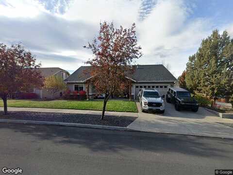 Ranch Village, BEND, OR 97701