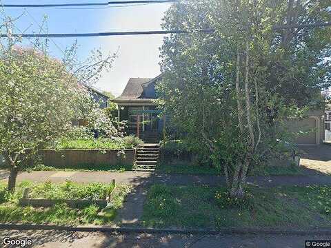 Gladstone, PORTLAND, OR 97206