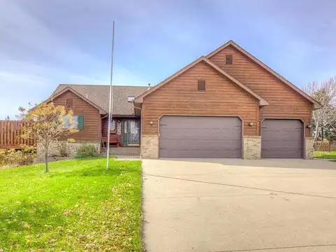 Ironwood, NEW PRAGUE, MN 56071