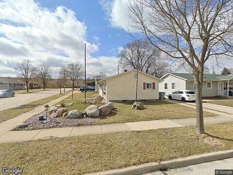 15Th, MILWAUKEE, WI 53221