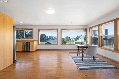 14Th, SEASIDE, OR 97138