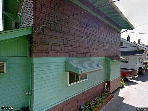West, COLFAX, WA 99111