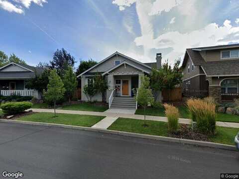 Penhollow, BEND, OR 97702