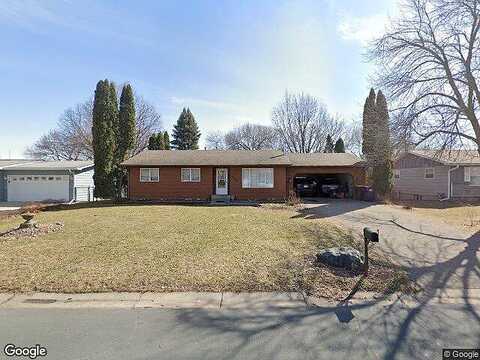 11Th, SHAKOPEE, MN 55379